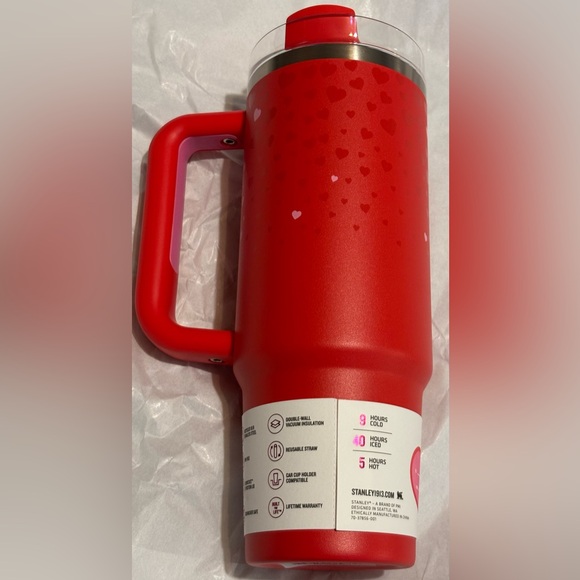 Target Stanley Red Hearts Quencher H2.0 Tumbler - Picture 4 of 5